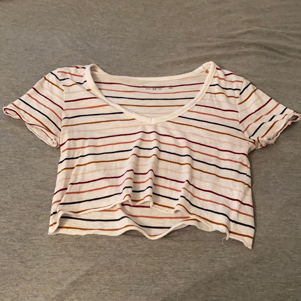 cropped t-shirt